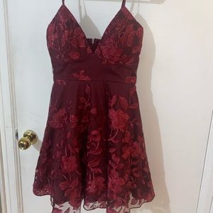 Macy’s floral Dress ! Size 3